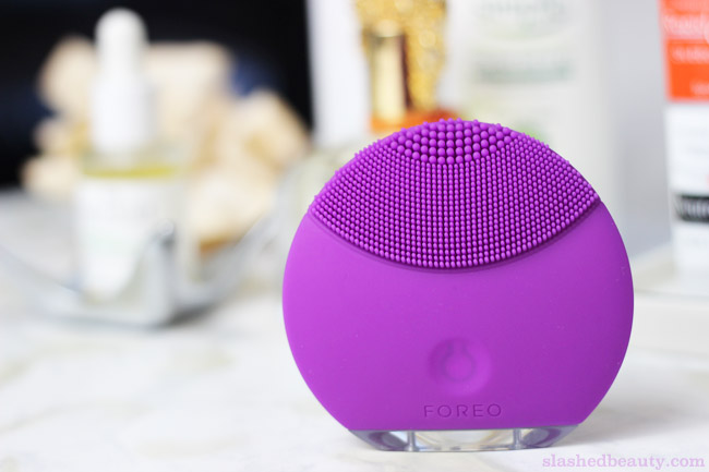 Even if you buy the most inexpensive skin care products... the FOREO LUNA mini is worth the investment. No brush heads to replace, no scrubbing out makeup. Effective, gentle and easy. Click through to find out why it's the best face cleansing tool I've ever used.