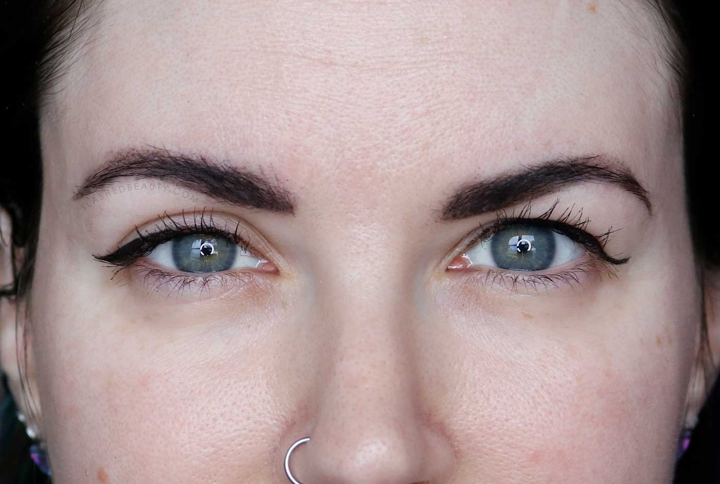 6 Eye Makeup Tips for Hooded Eyes