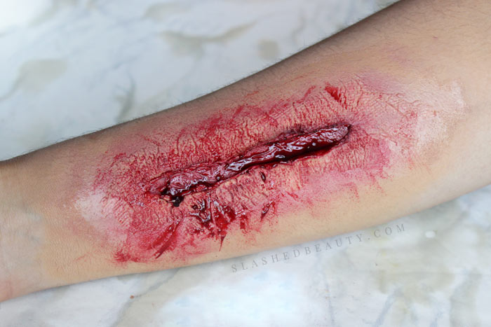 Learn how to create this easy fake wound for Halloween to intensify any costume! See step-by-step photos. | Slashed Beauty