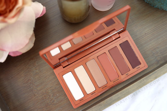 Is the Urban Decay Naked Petite Heat Palette Worth It? Take a closer look at the mini palette and check out 3 go-to looks you can create! | Slashed Beauty