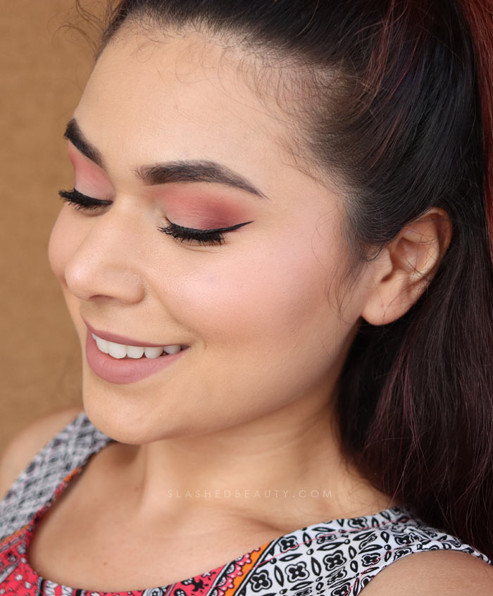 This summer glam look won't melt off in the heat! Check out this heat proof summer makeup tutorial, watch the video! | Slashed Beauty