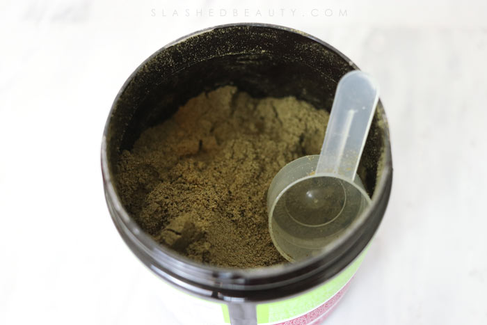 Is the HUM Raw Beauty Green Superfood Powder worth it? Read the review and see what it does for energy and skin! | Slashed Beauty