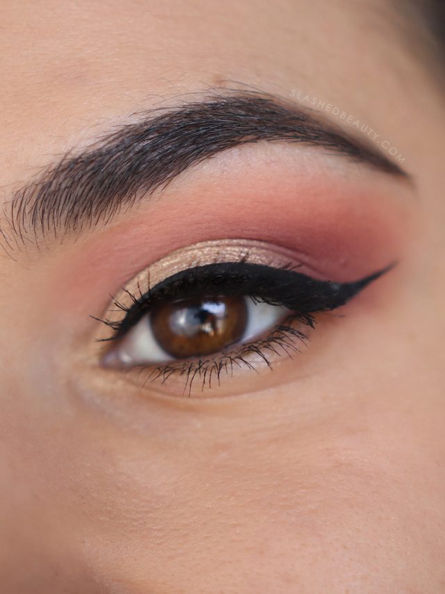 How To Put On Eye Makeup For Beginners - Tutorial Pics