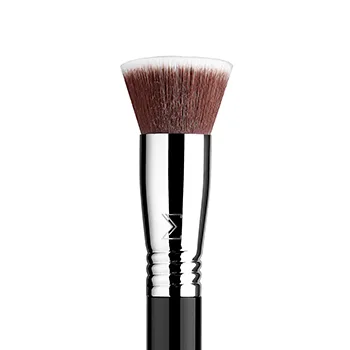 Sigma F80 Flat Kabuki Brush | The Best Makeup Brushes from Sigma (+ a Coupon Code!) | Slashed Beauty